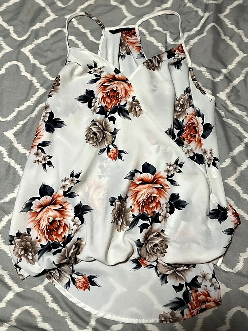 SHEIN Women's L White & Pink Floral Spaghetti Strap Tank Top